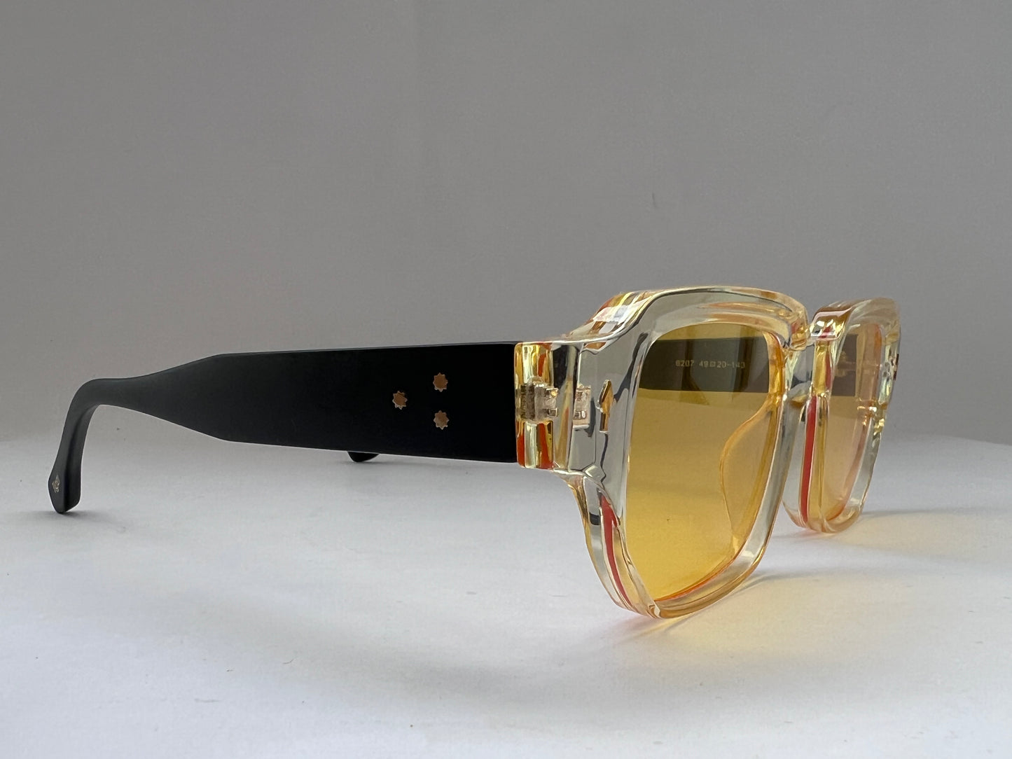 SUMMER SUN YELLOW TINTED SHADES