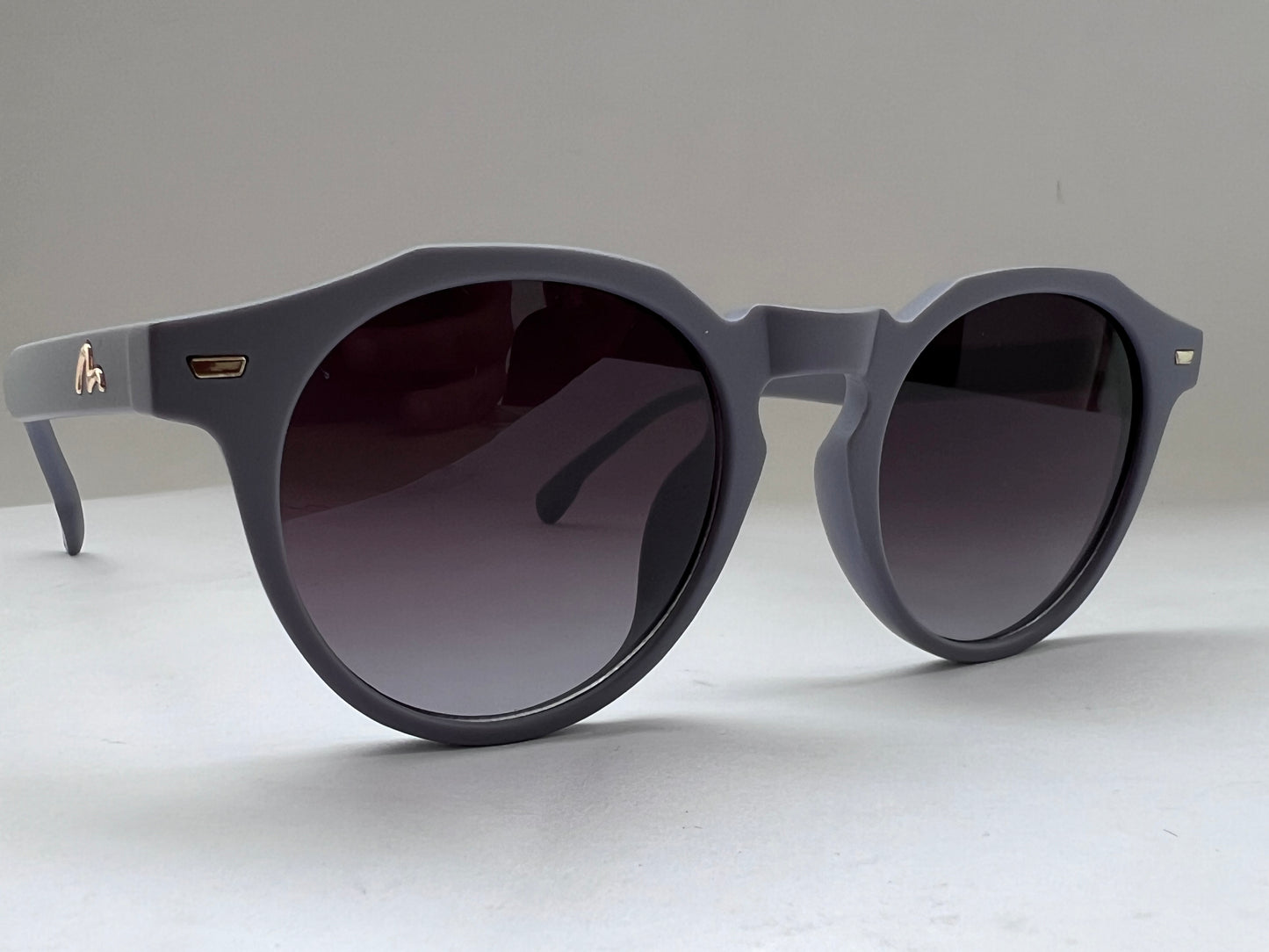 SLATE GREY ROUND MATTE SHADES