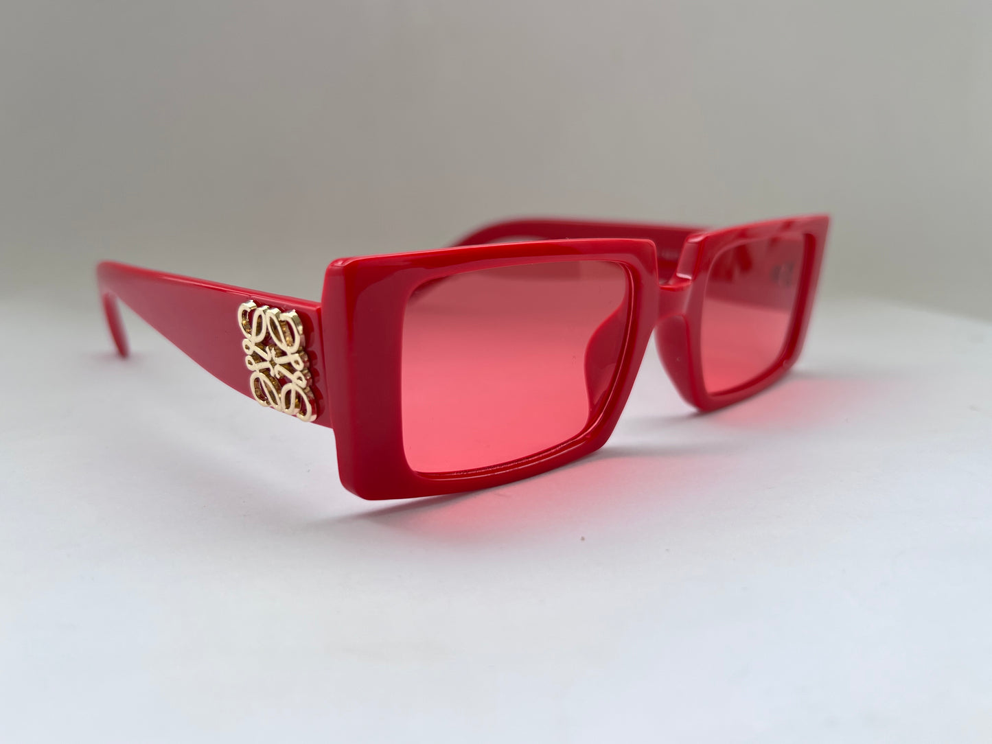 CRIMSON LUXE SHADES