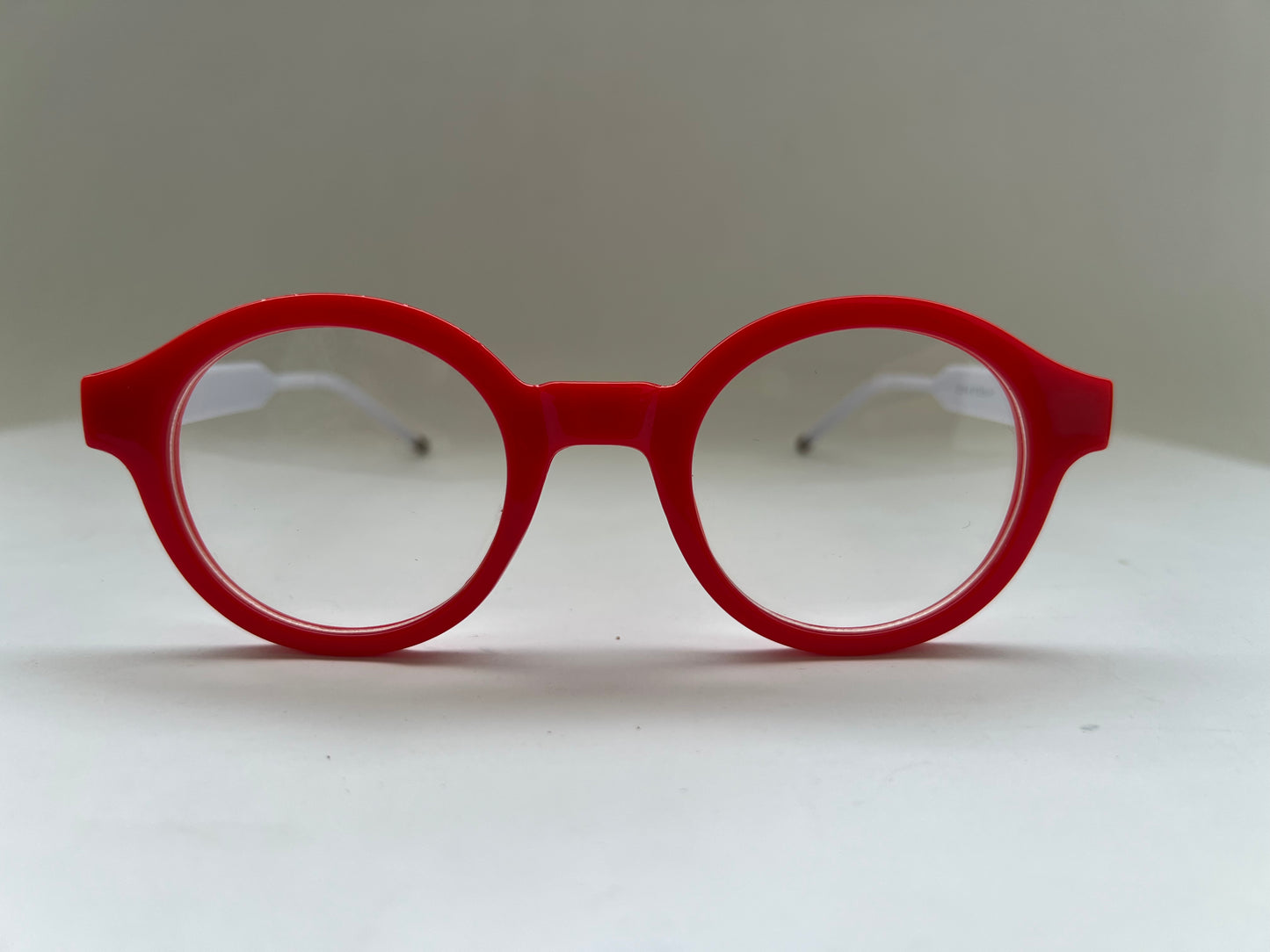 RED N WHITE CLEAR POP FRAMES