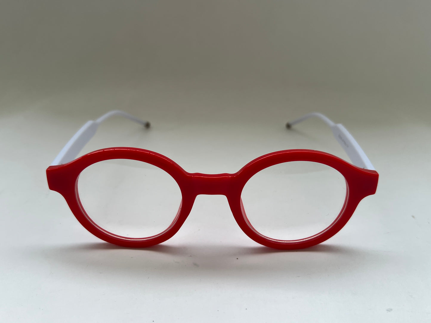 RED N WHITE CLEAR POP FRAMES