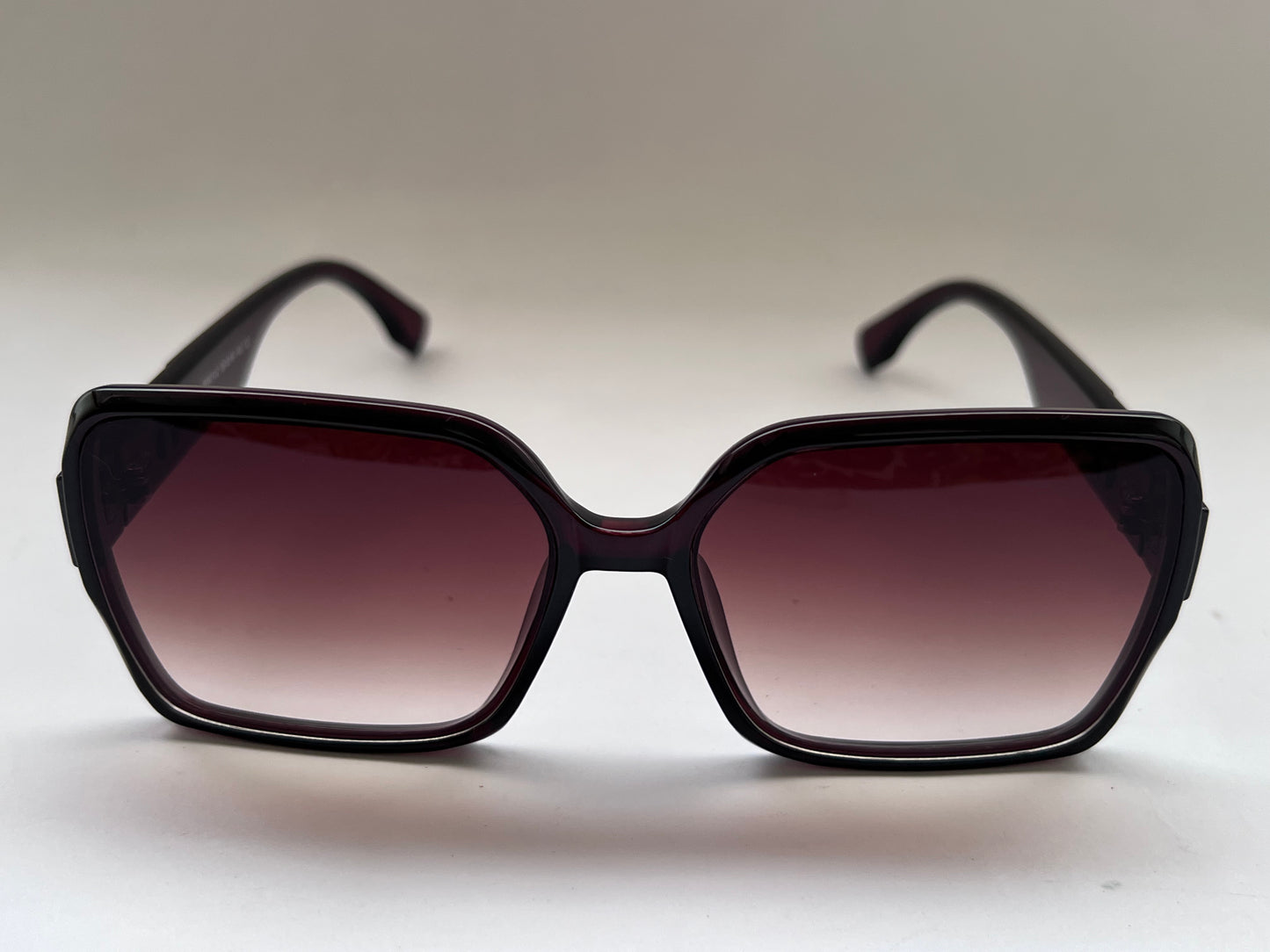 BERRY EDGE SQUARE LUXE SHADES