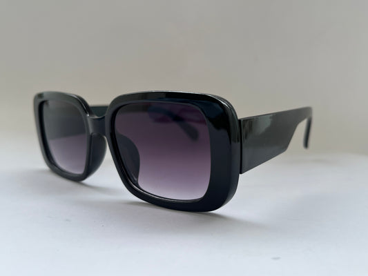 BLACK CLASSIC RECTANGULAR UV PROTECTION SUNGLASSES