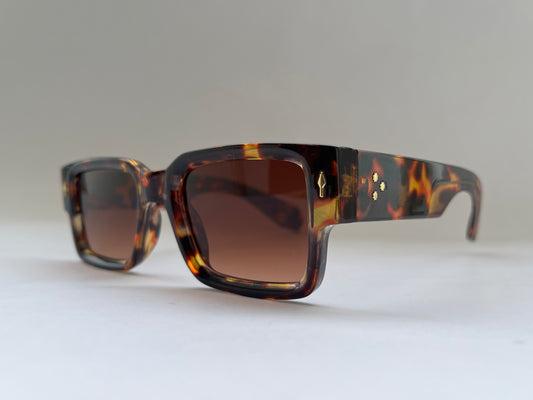 TORTOISE SHELL SUNGLASSES WITH BROWN FRAMES