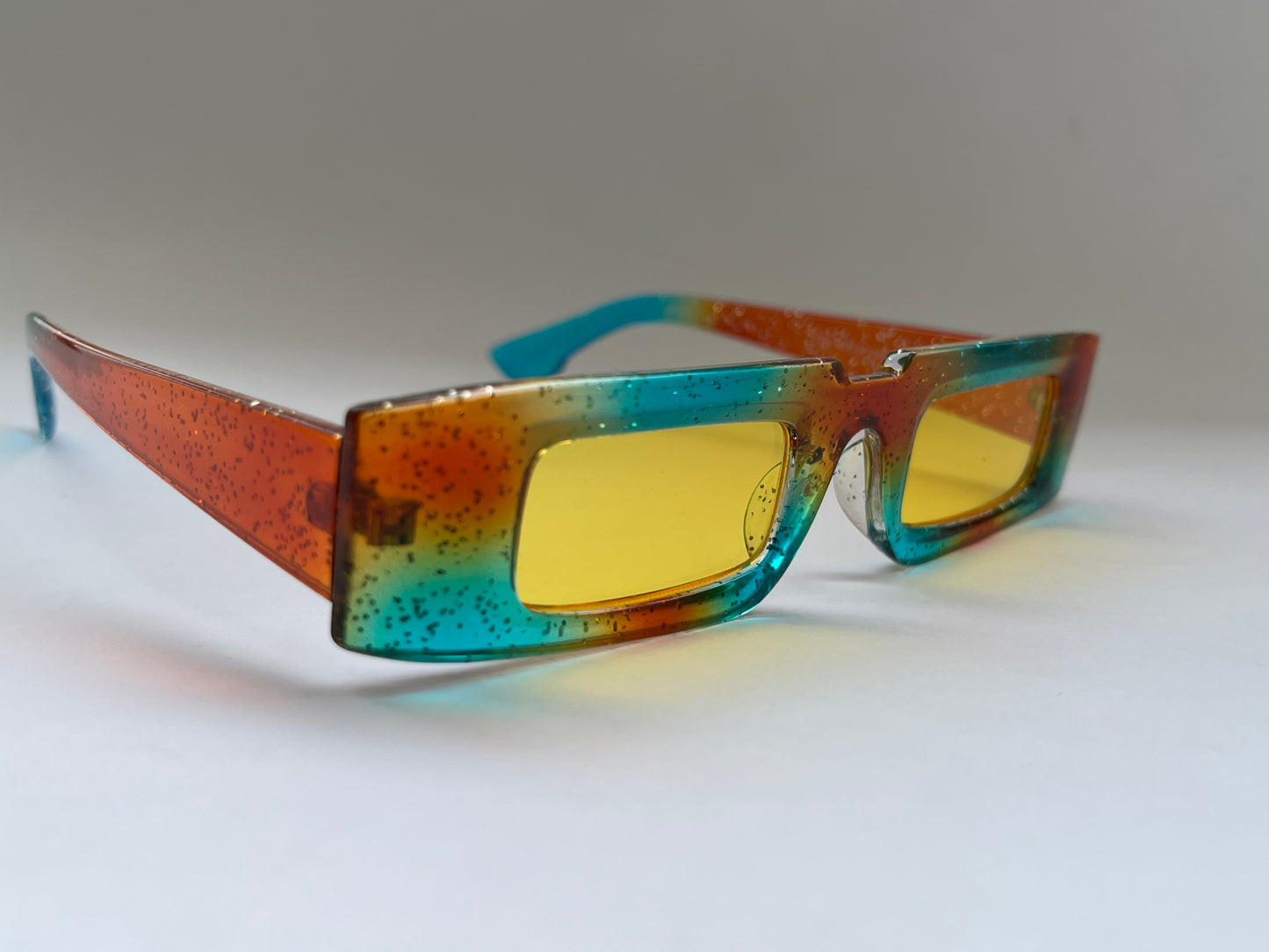 SUNBURST SPECTRUM YELLOW TINTED SHADES