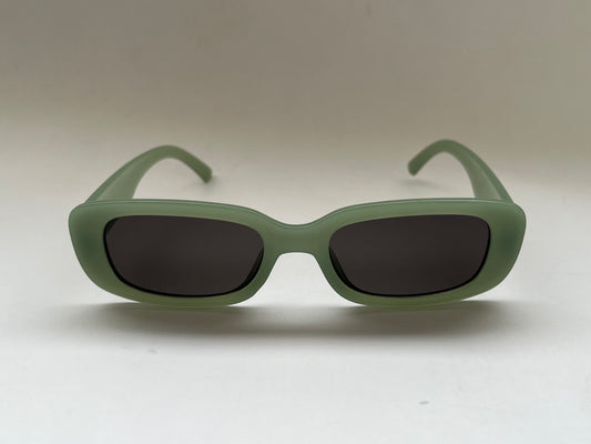 OLIVE HAZE WIDE FROSTED SHADES