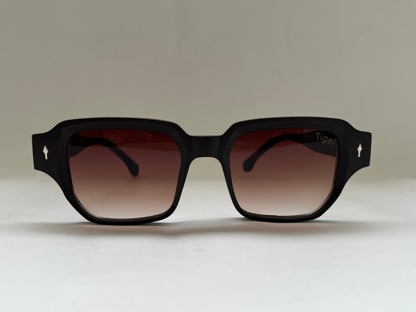 MATTE ECLIPSE SQUARE SHADES