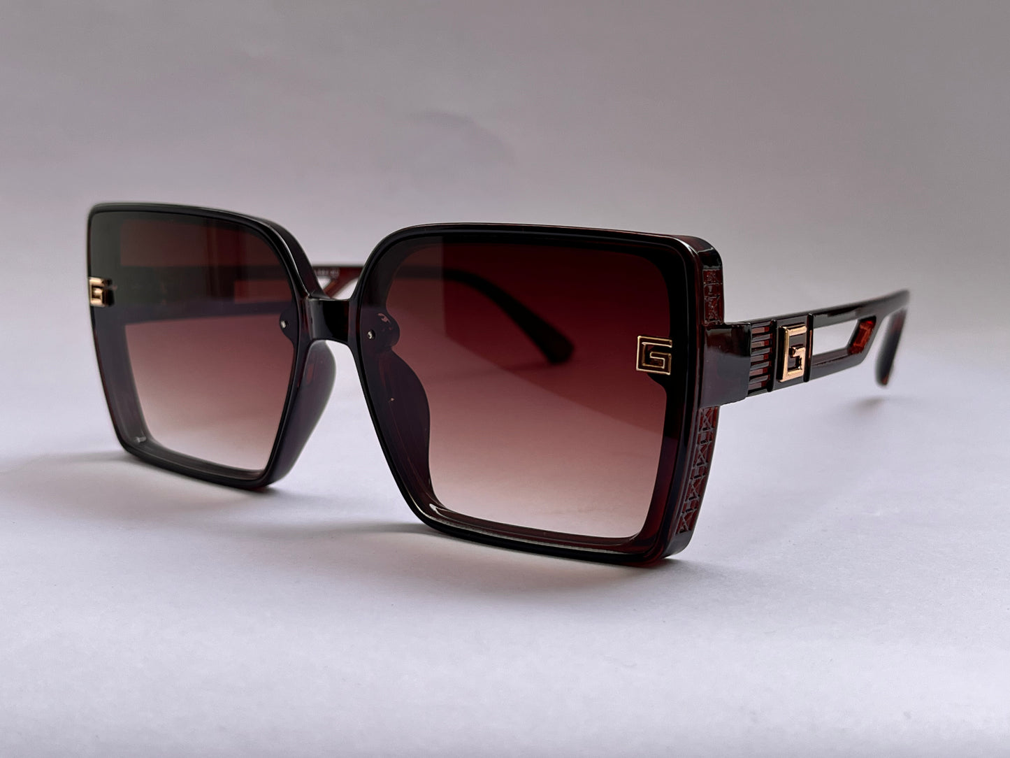 DARK BLOOM RICH BERRY-BROWN VINTAGE SHADES