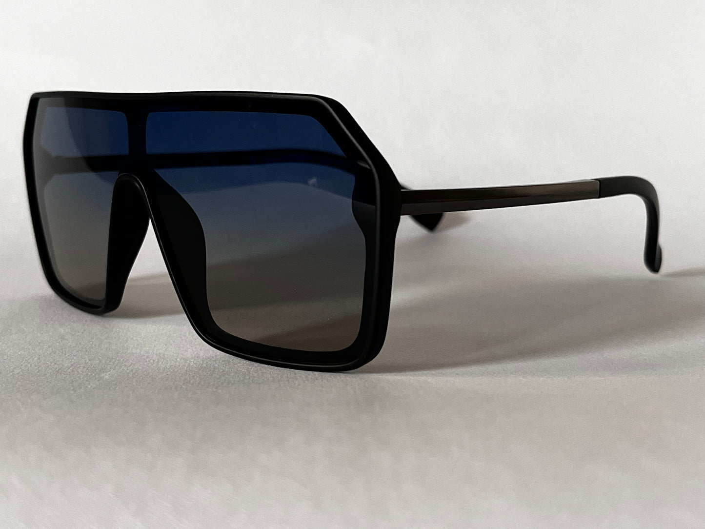 SKYLINE BOMBER SHADES