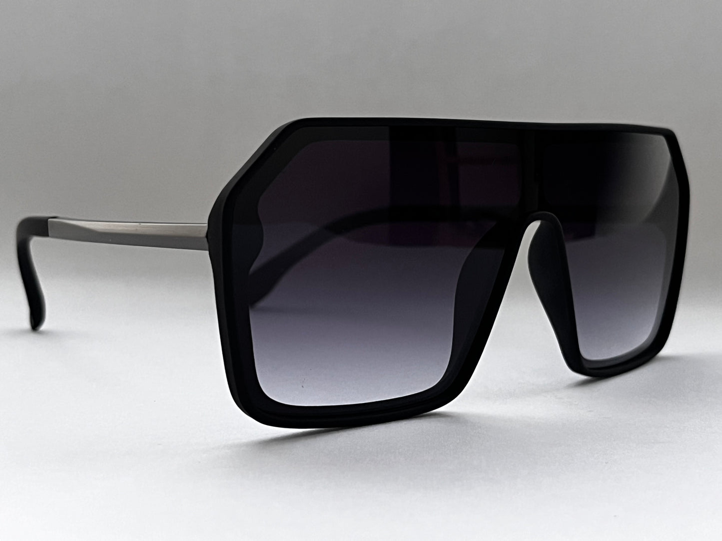 BLACK BOMBER UNISEX SHADES
