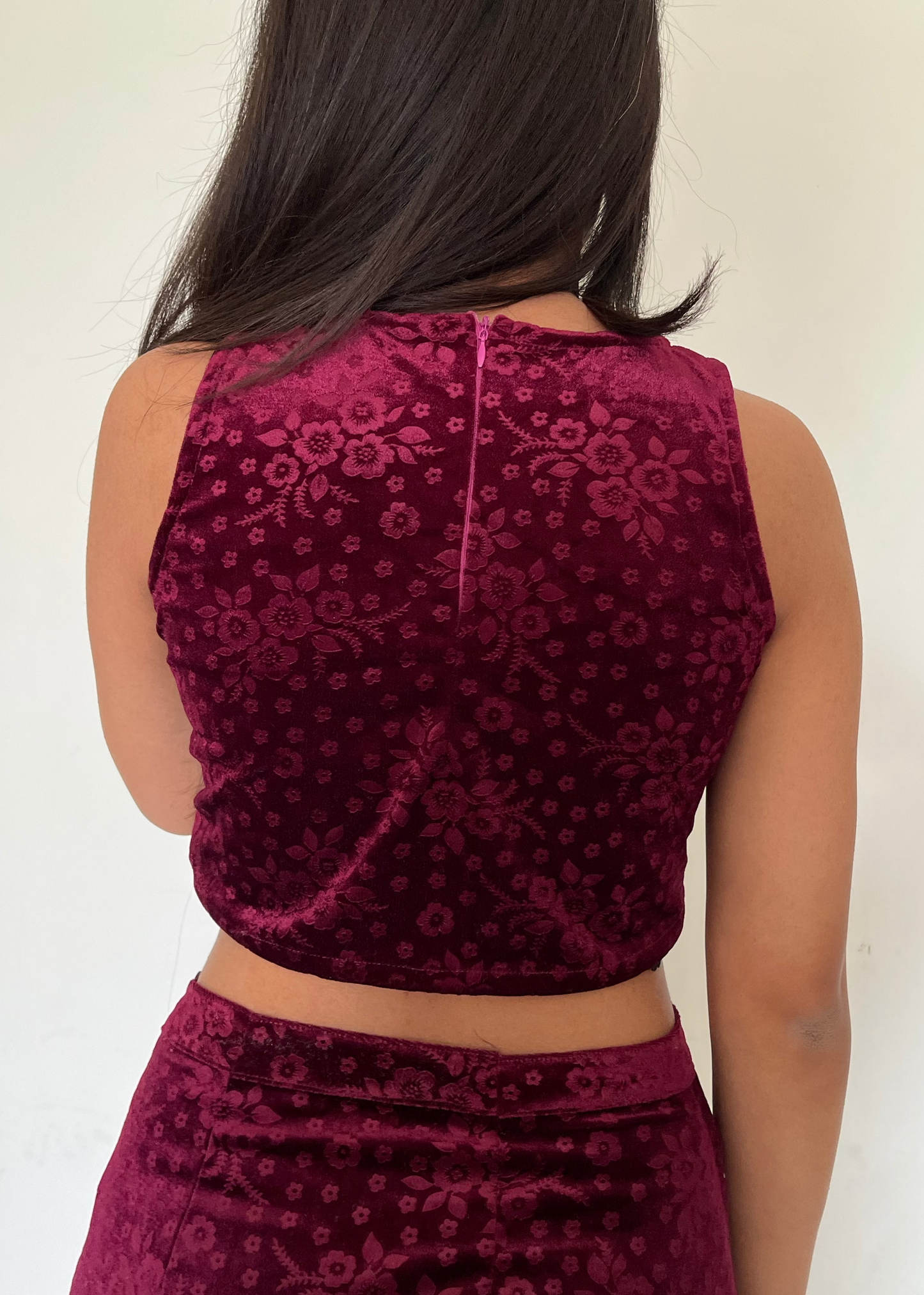 BERRY BABE l FLORAL VELVET SKIRT SET