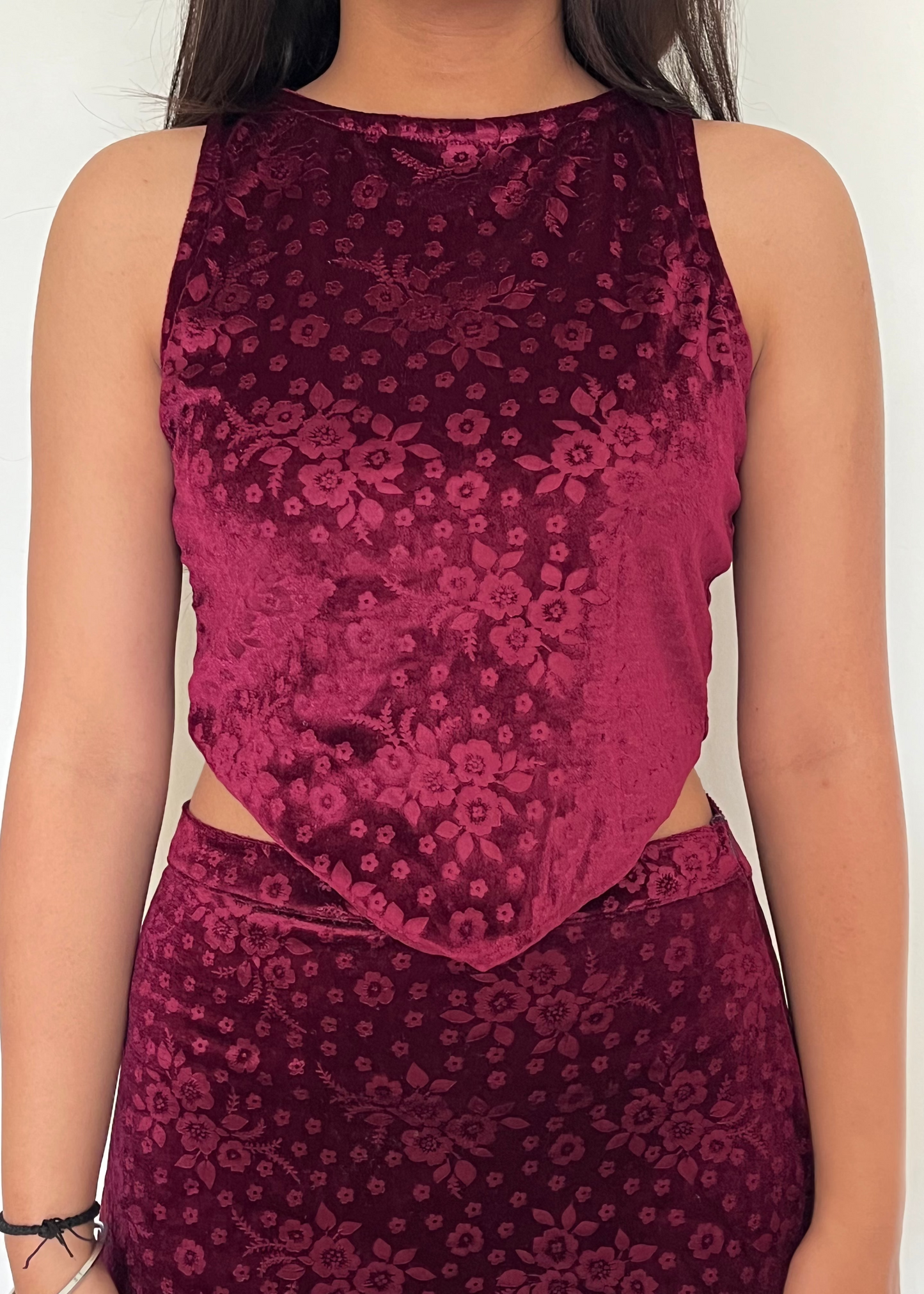 BERRY BABE l FLORAL VELVET SKIRT SET