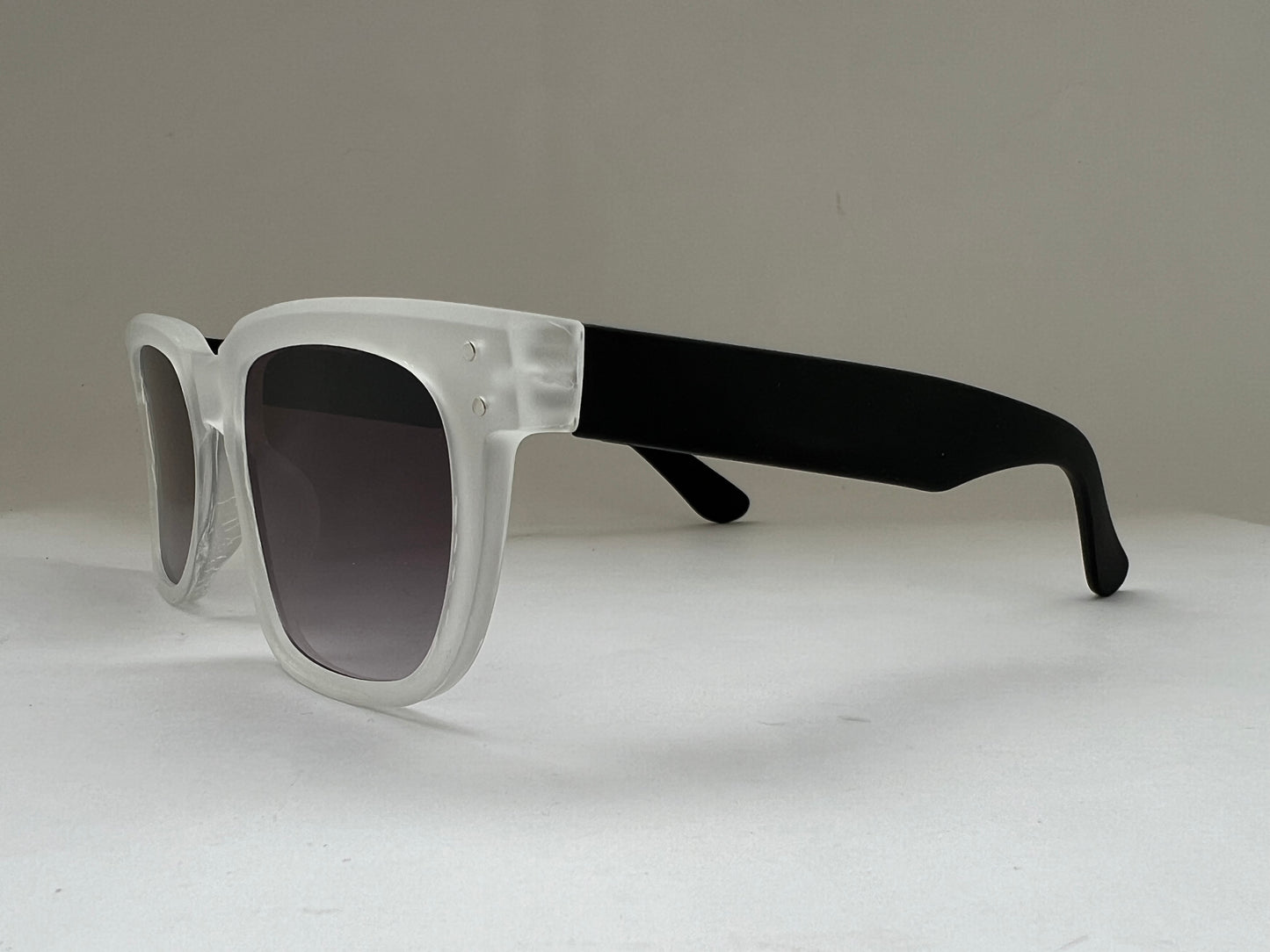 SHADOW FROST EDGE SQUARE SHADES