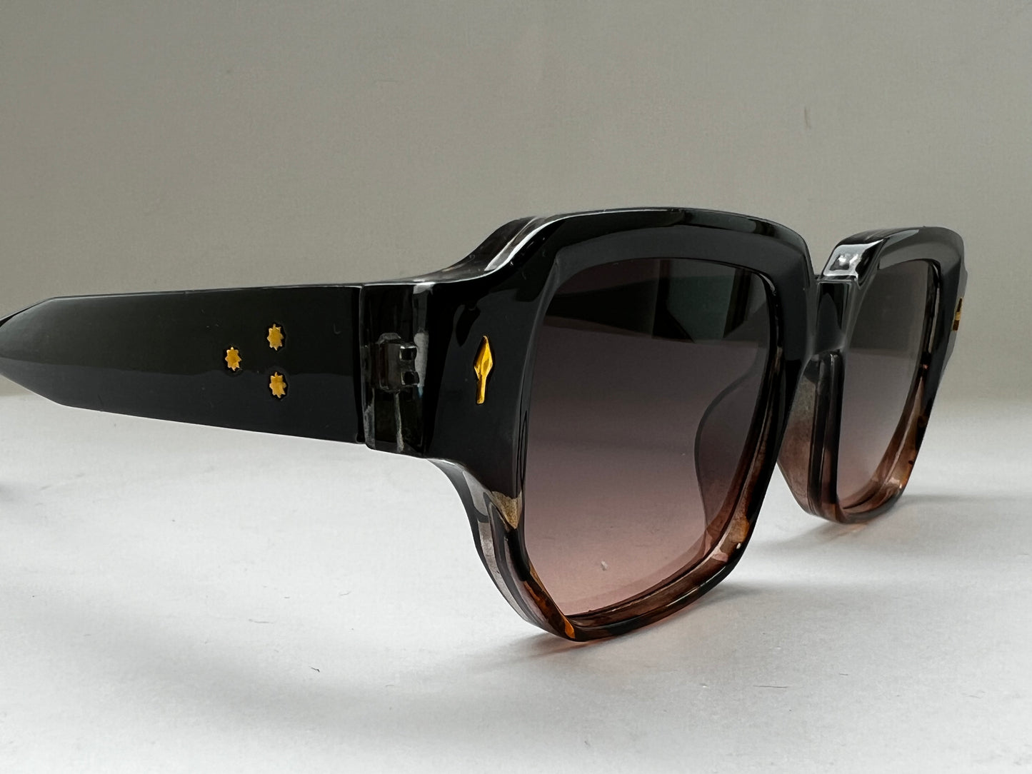 ONYX GRADIENT TORTOISE SHELL LUXE SHADES