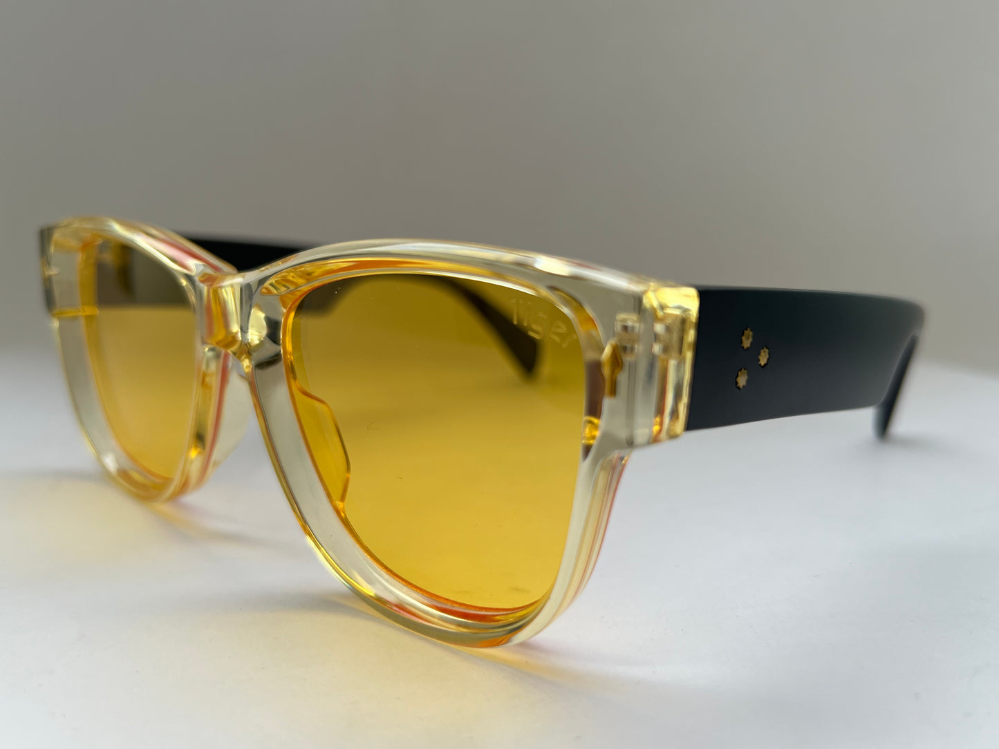 GOLDEN HOUR YELLOW CHUNKY SHADES