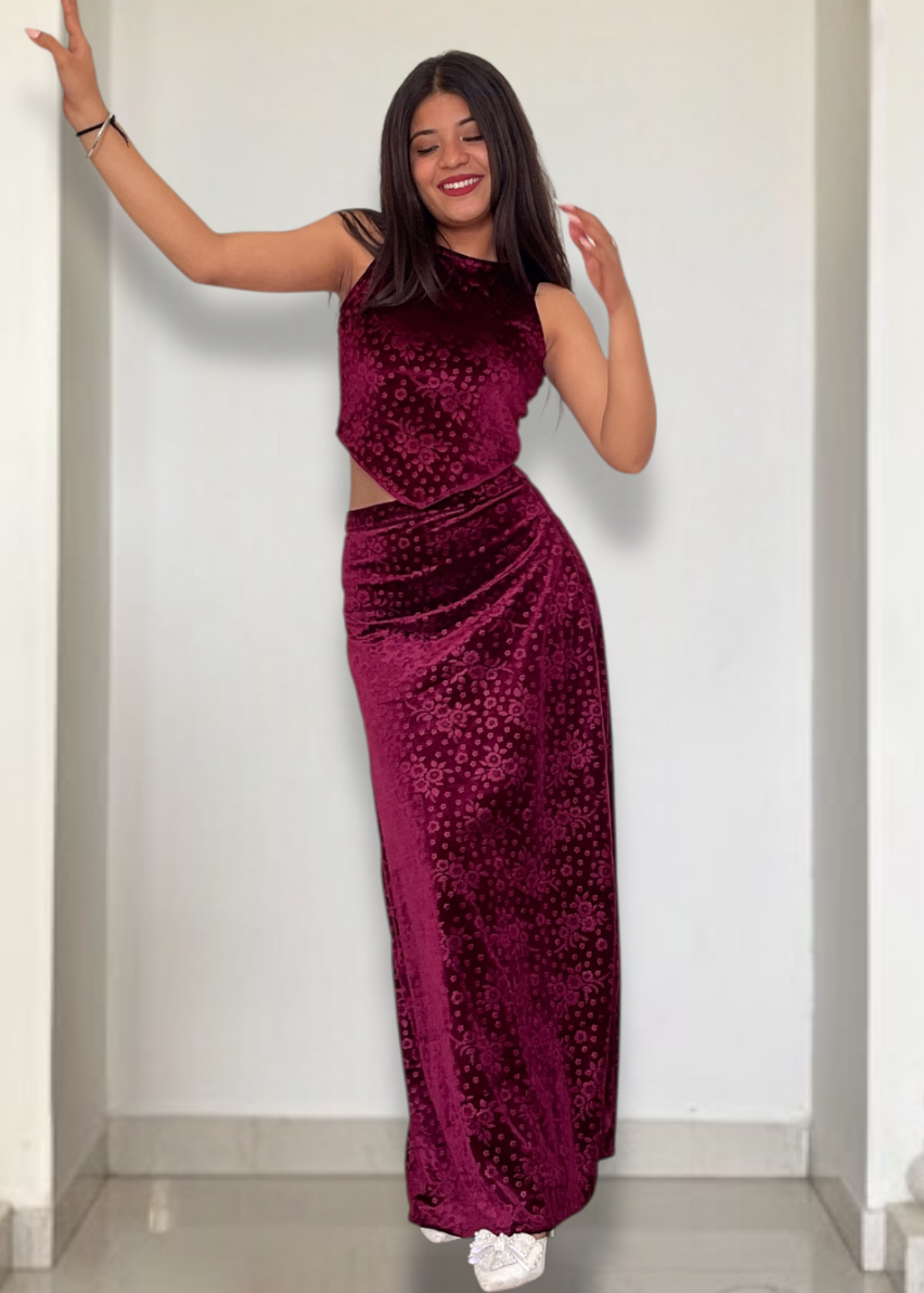 BERRY BABE l FLORAL VELVET SKIRT SET