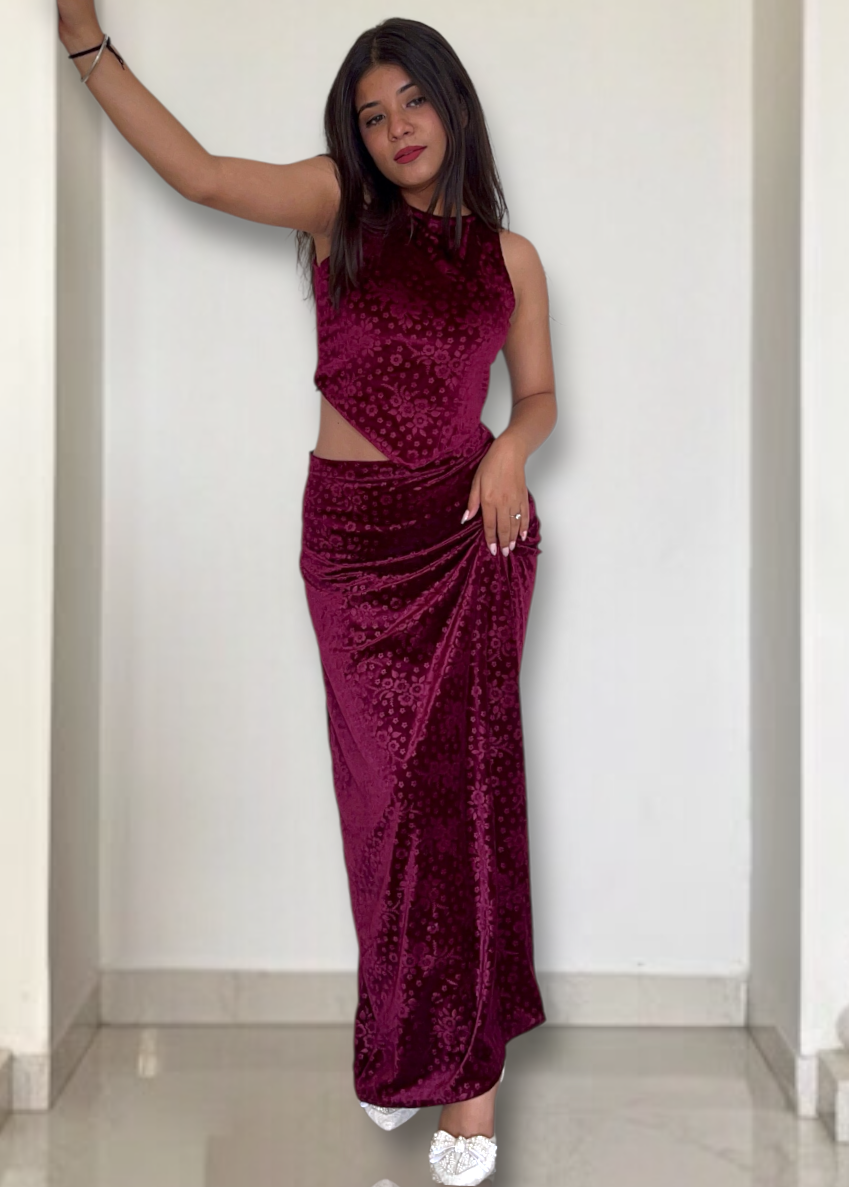 BERRY BABE l FLORAL VELVET SKIRT SET