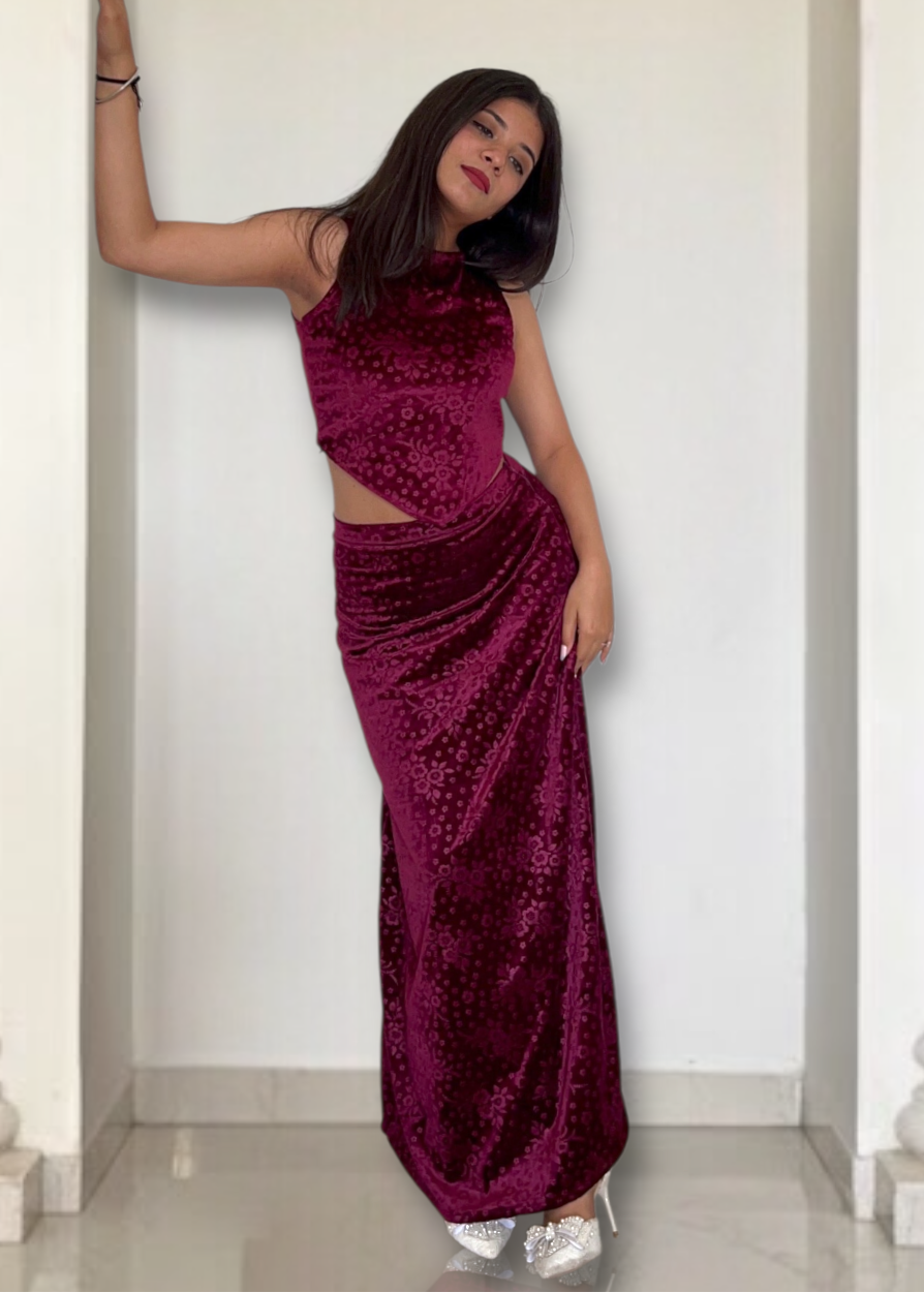 BERRY BABE l FLORAL VELVET SKIRT SET