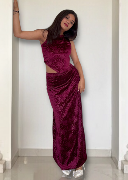 BERRY BABE l FLORAL VELVET SKIRT SET