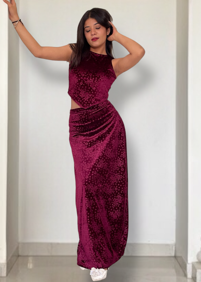 BERRY BABE l FLORAL VELVET SKIRT SET