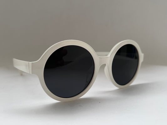POLAR ROUND ALL-WHITE SHADES