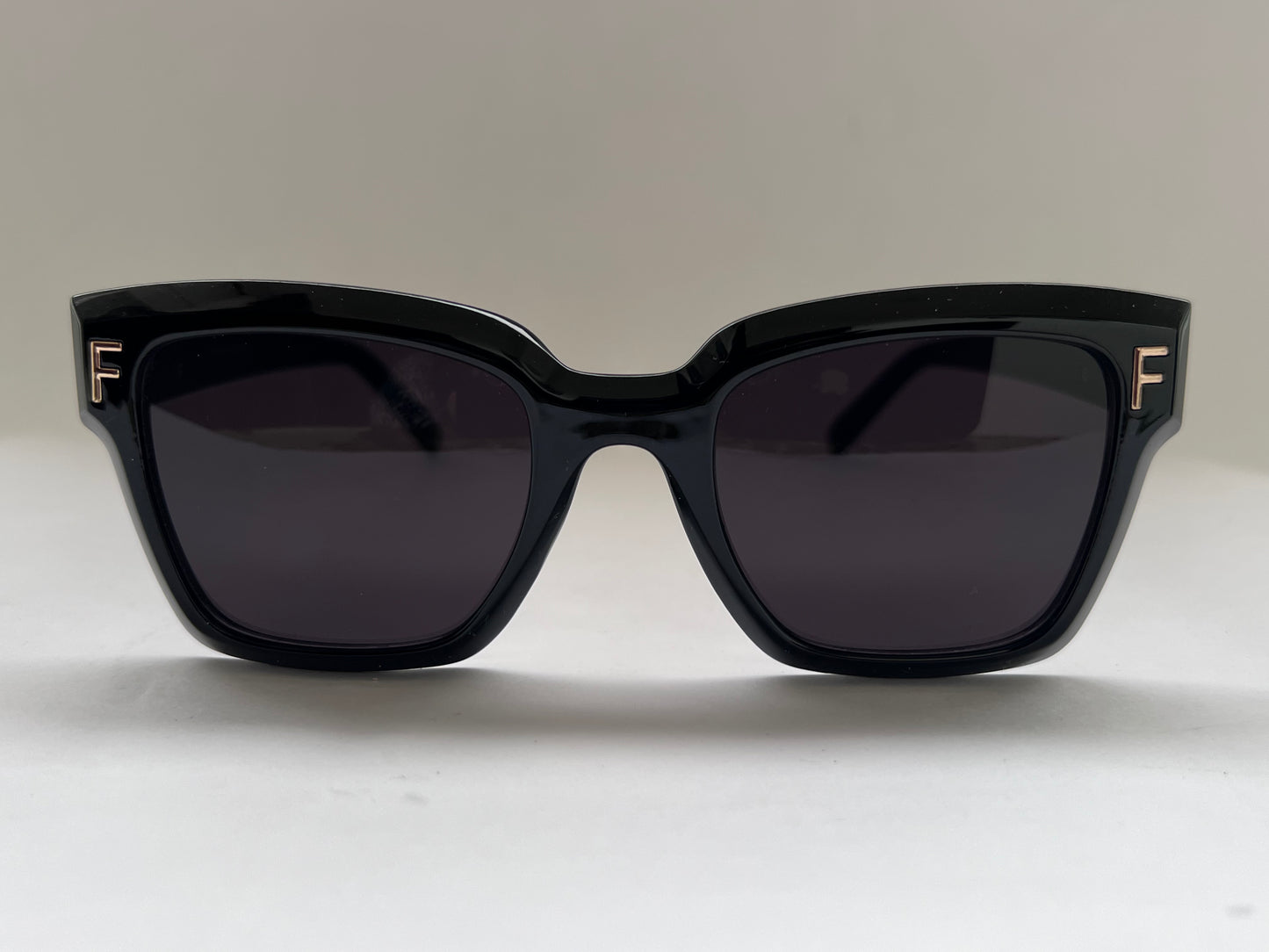 BLACK CAT CLASSIC VINTAGE SHADES