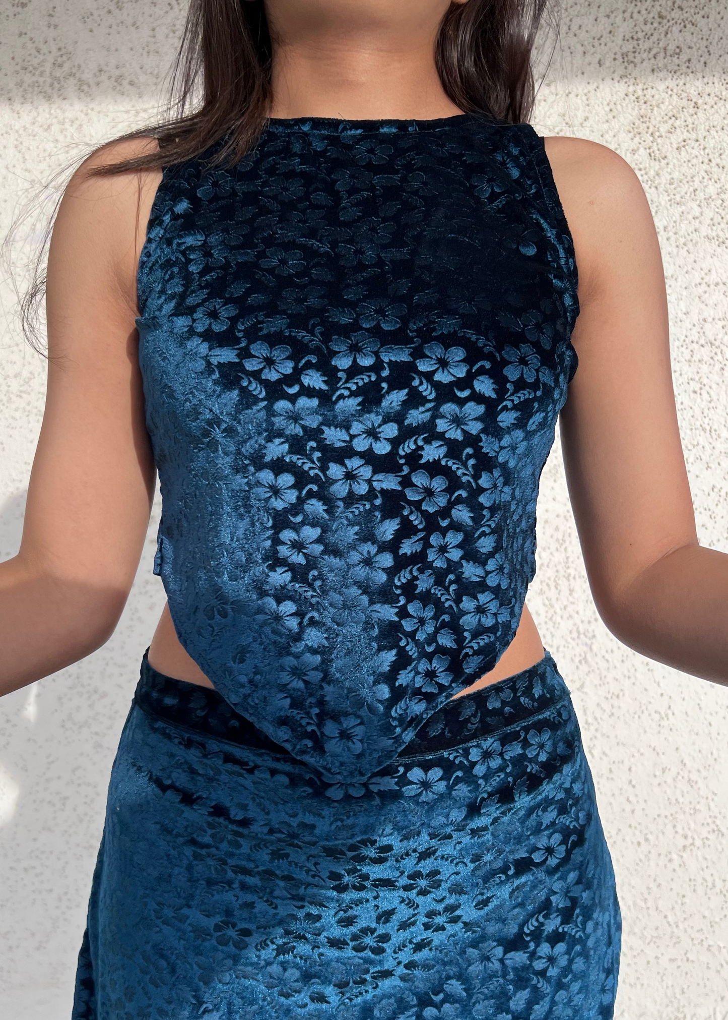 DARK BERRY l FLORAL VELVET SKIRT SET