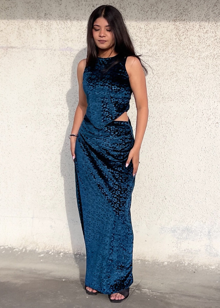 DARK BERRY l FLORAL VELVET SKIRT SET