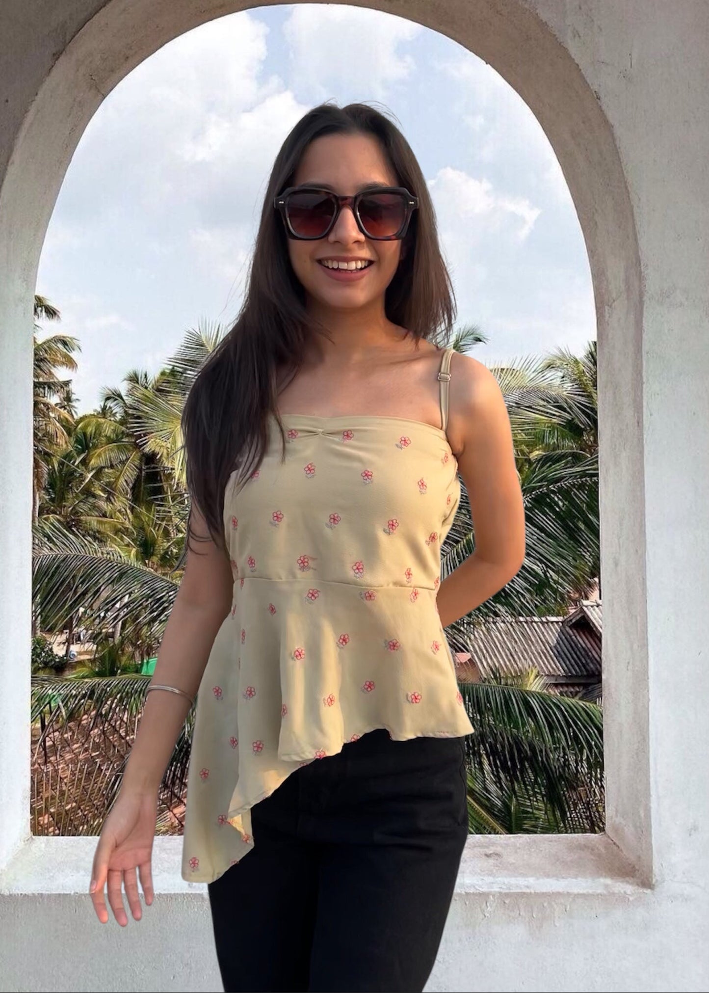 RAYA TOP [sand tone]