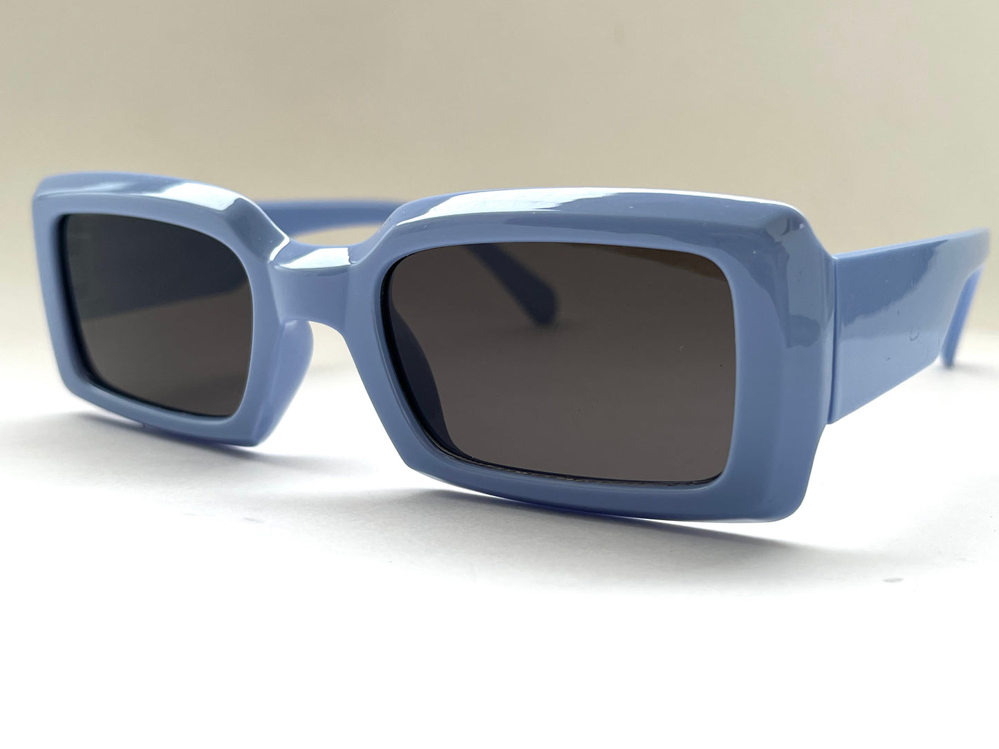 ELECTRIC BLUE RECTANGULAR SHADES [POWDER BLUE]