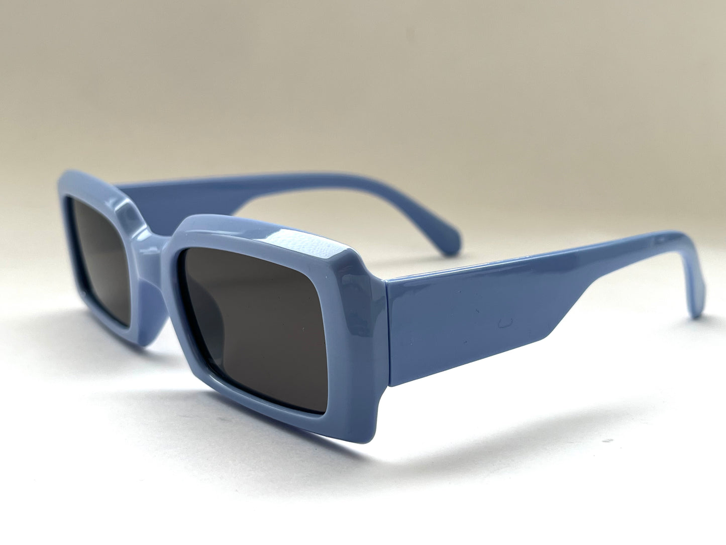 ELECTRIC BLUE RECTANGULAR SHADES [POWDER BLUE]