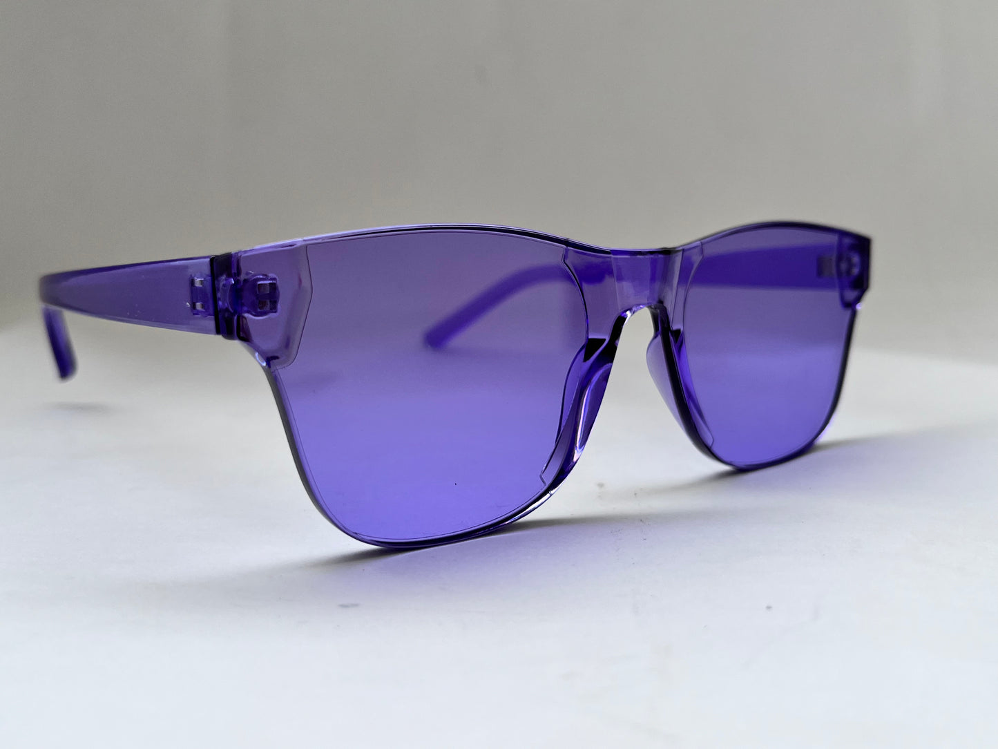 FRAMELESS PURPLE GLASS SHADES