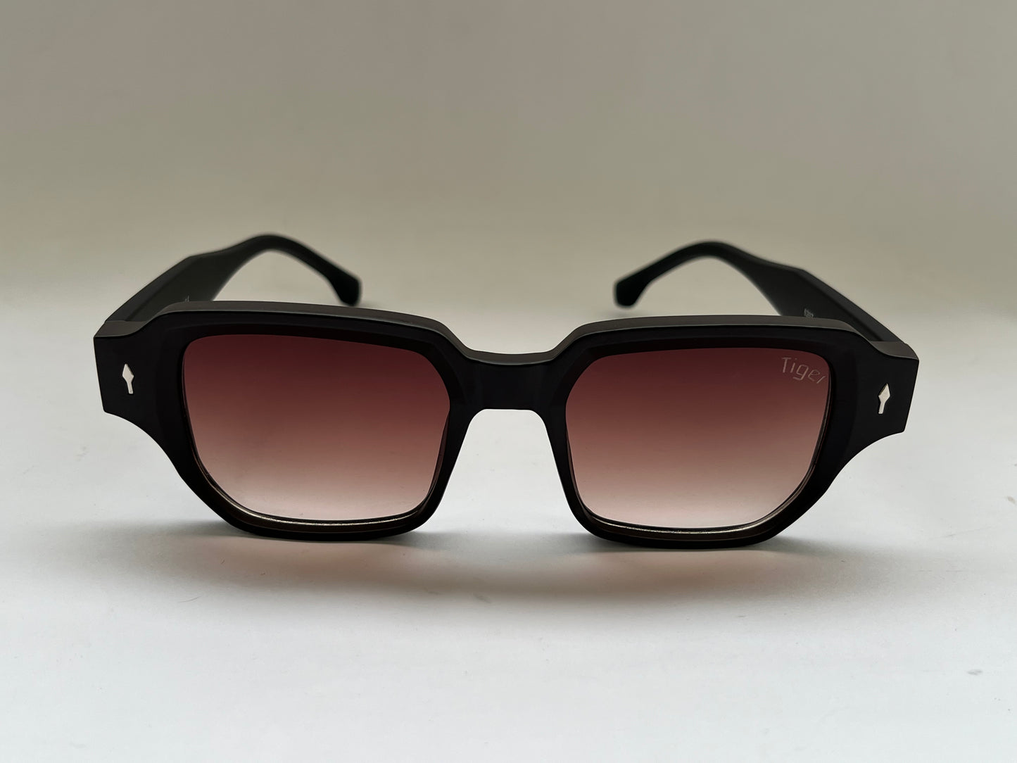 MATTE ECLIPSE SQUARE SHADES