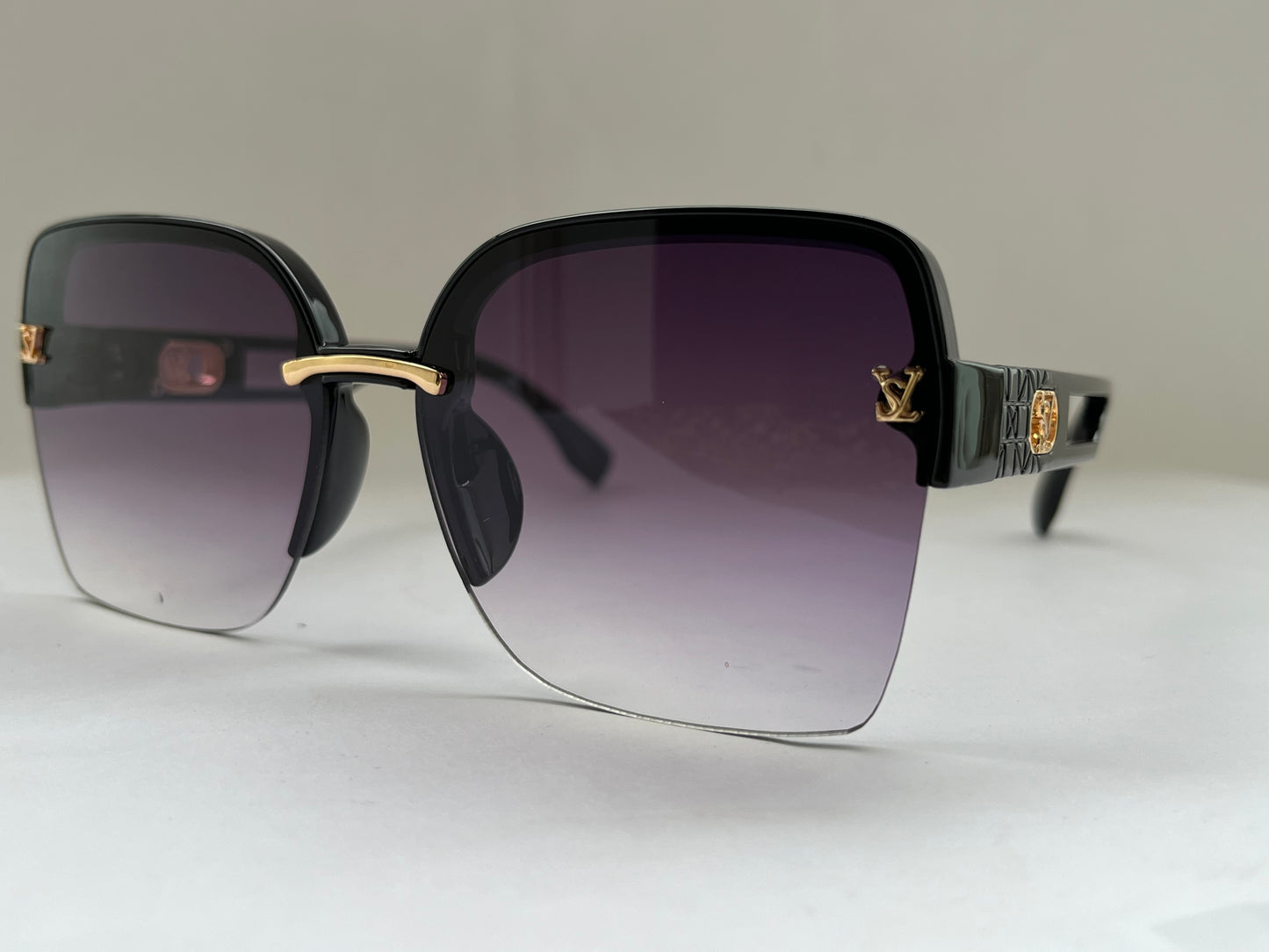 VIOLET HORIZON LUXE SHADES